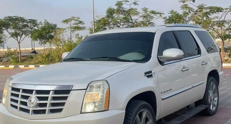 Cadillac Escalade 2009 Gcc full option for sale