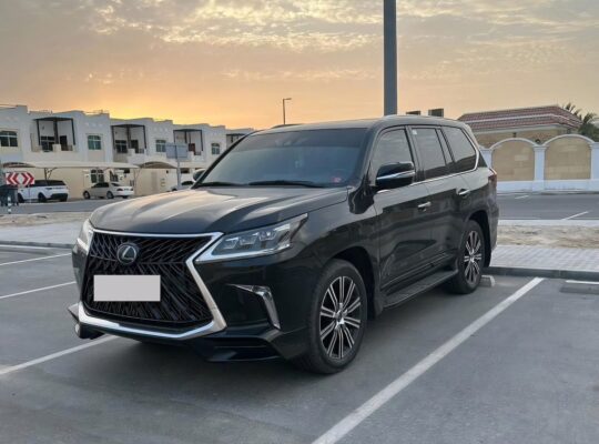 Lexus LX570 signature 2019 Gcc Full option