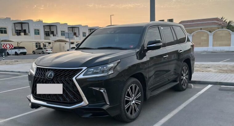 Lexus LX570 signature 2019 Gcc Full option