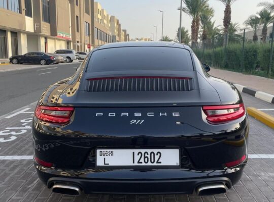 Porsche 911 Carrera full option 2019 in good cond