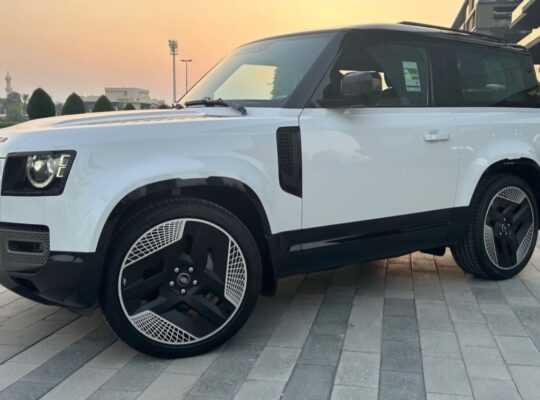 Land rover defender X SE Dynamic Gcc coupe 2023