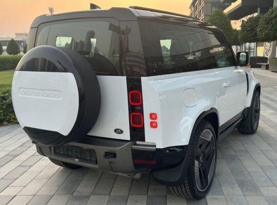 Land rover defender X SE Dynamic Gcc coupe 2023