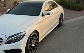 Mercedes C200 full option 2016 Gcc for sale