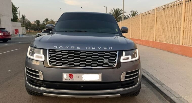 Range Rover vouge SE 2018 Gcc in good condition