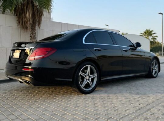 Mercedes E300 in good condition 2017 usa imported