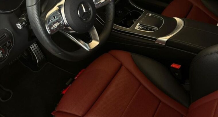 Mercedes GLC200 full option 2023 Gcc