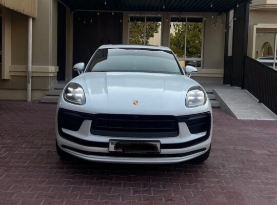 Porsche Macan 2023 Gcc in perfect condition