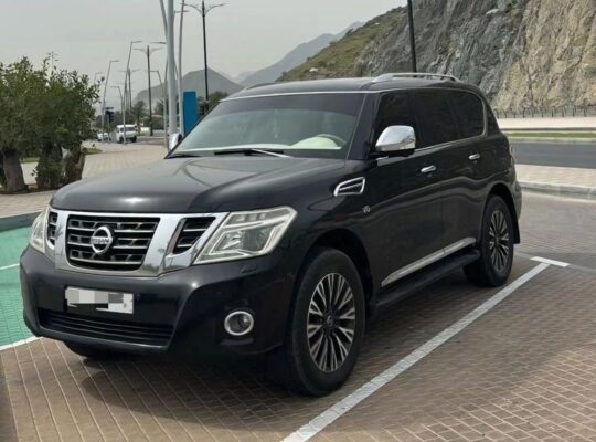 Nissan patrol platinum 2014 in good condition