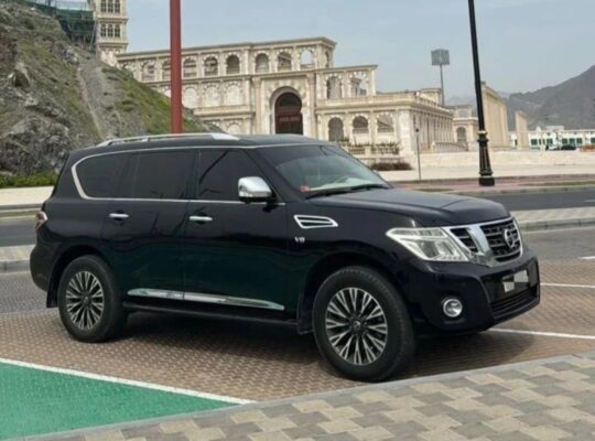 Nissan patrol platinum 2014 in good condition