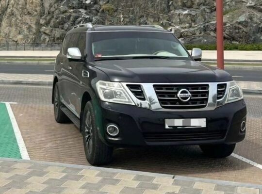 Nissan patrol platinum 2014 in good condition