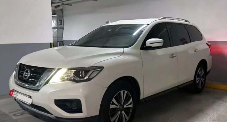 Nissan Pathfinder full option 2018 Gcc for sale