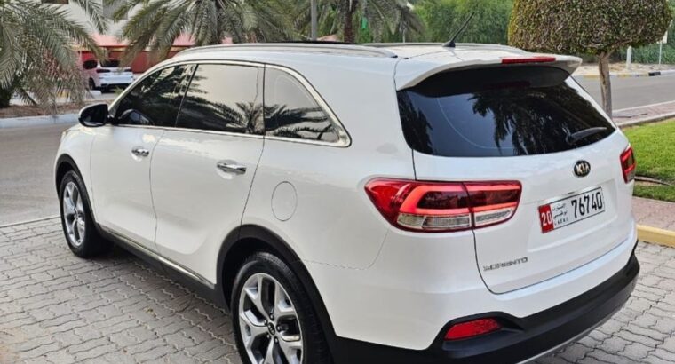 Kia Sorento full option 2018 Gcc for sale