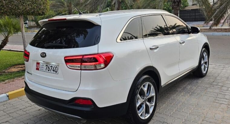 Kia Sorento full option 2018 Gcc for sale