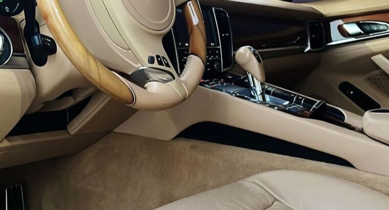 Porsche panamera 2014 Gcc in good condition