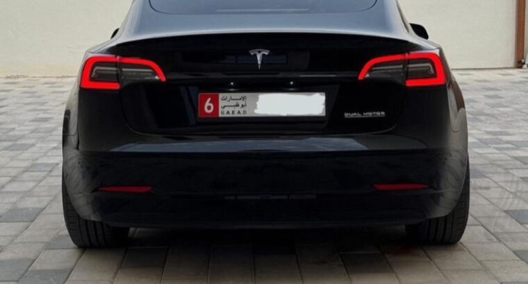 Tesla model 3 performance 2023 Gcc for sale