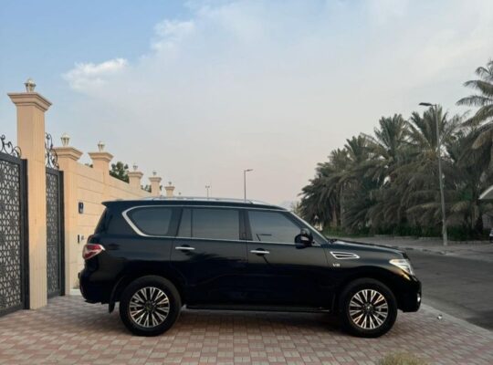 Nissan patrol platinum 2016 Gcc full option