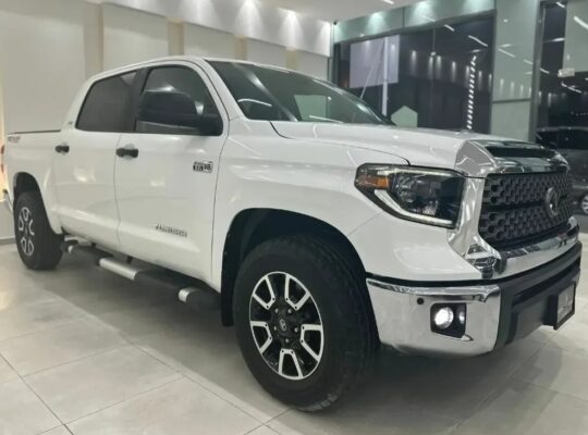 Toyota tundra 2020 usa imported in good condition