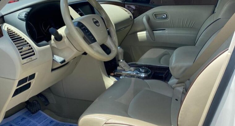 Nissan patrol platinum LE 2019 Gcc in good conditi