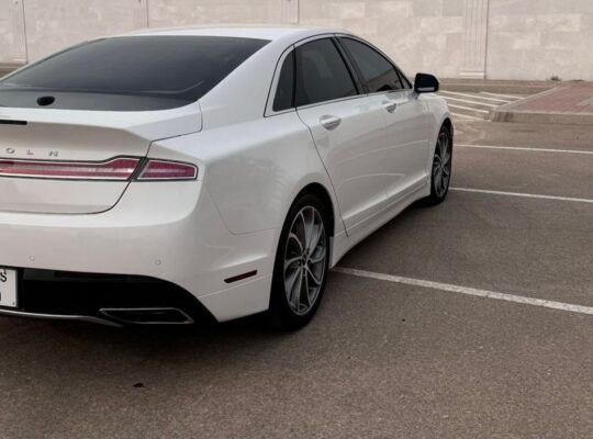 Lincoln MKZ full option 2019 usa Imported for sal