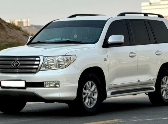 Toyota Land cruiser GXR 2010 full option