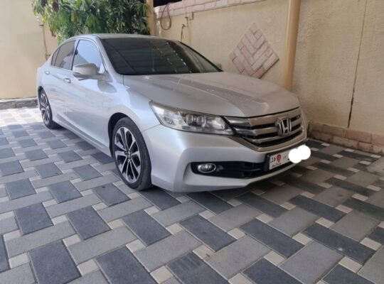 Honda Accord 2016 Gcc in good condition for sale