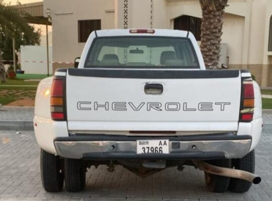 Chevrolet Silverado HD 3500 in good condition 200