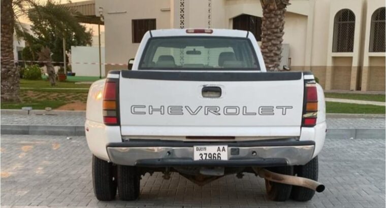 Chevrolet Silverado HD 3500 in good condition 200
