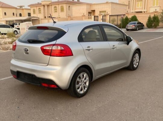 Kia Rio 2013 full option Gcc for sale