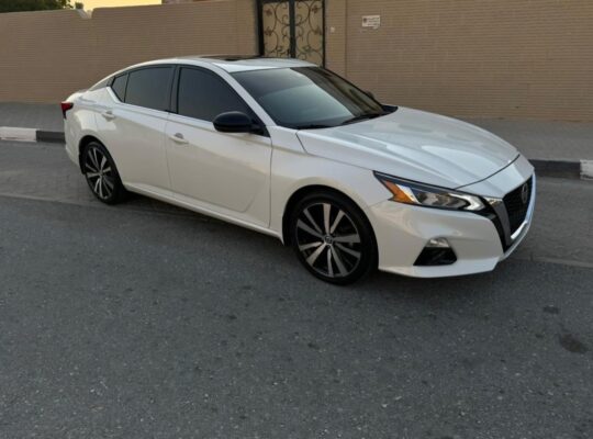 Nissan altima SR 2021 usa imported for sale