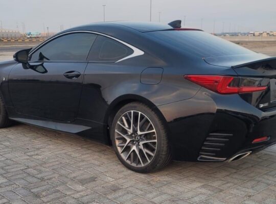 Lexus RC300 coupe 2016 in good condition