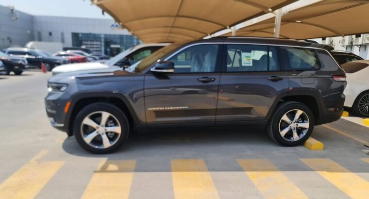 Jeep Grand Cherokee limited 2022 Gcc for sale