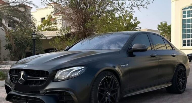 Mercedes E63s full option 2018 Gcc for sale