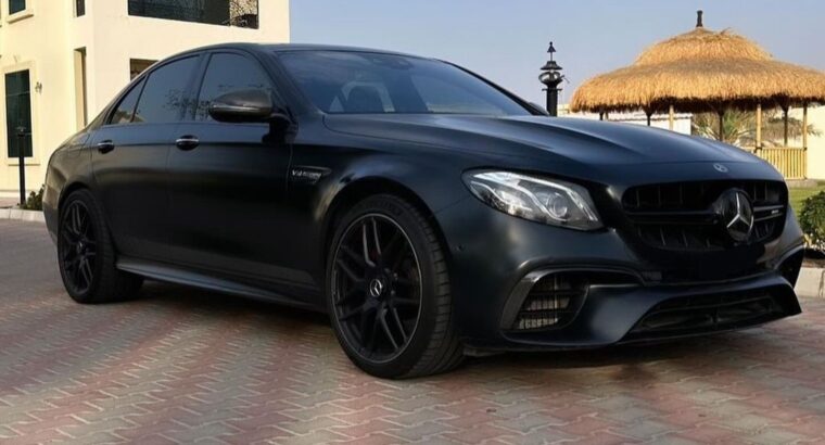 Mercedes E63s full option 2018 Gcc for sale