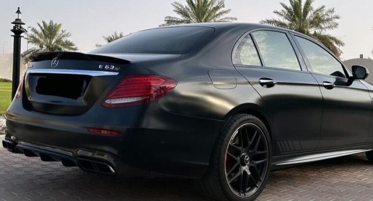 Mercedes E63s full option 2018 Gcc for sale