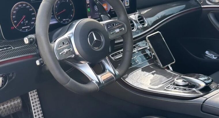 Mercedes E63s full option 2018 Gcc for sale