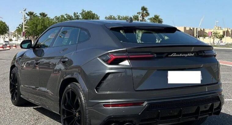 Lamborghini Urus 2019 fully loaded for sale