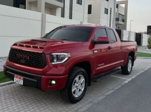 Toyota tundra 5.7 full option 2020 usa imported