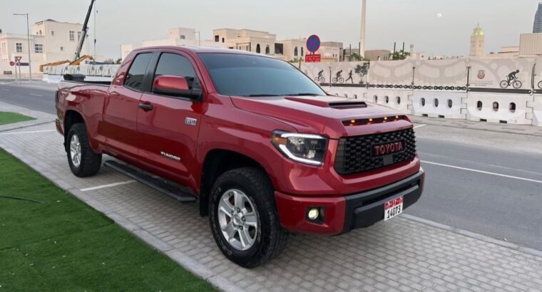Toyota tundra 5.7 full option 2020 usa imported