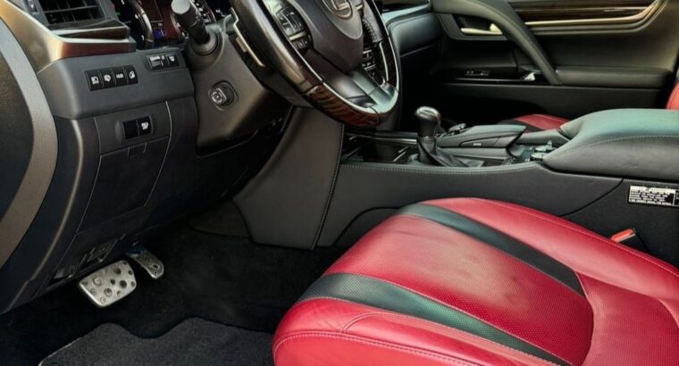 Lexus LX570 fully loaded 2020 Gcc for sale