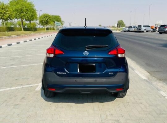 Nissan kicks SR 2020 full option usa imported