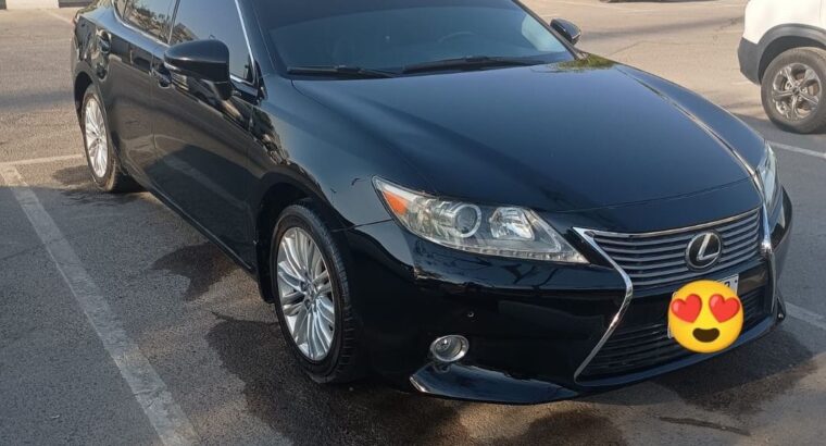 Lexus Es350 full option 2013 usa imported