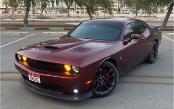 Dodge challenger scatback 6.4L full option 2020 us