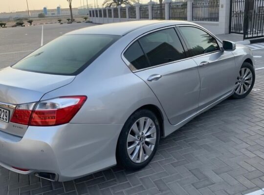 Honda Accord 2015 Gcc in good condition for sale