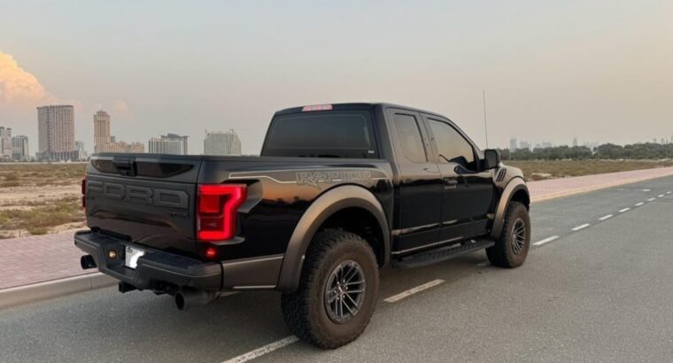 Ford Raptor full option 2020 Gcc for sale