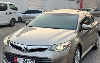 Toyota Avalon 2013 limited in good condition