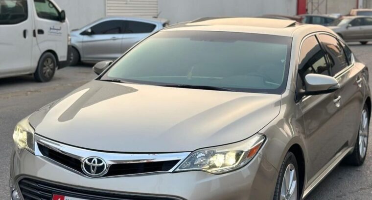 Toyota Avalon 2013 limited in good condition