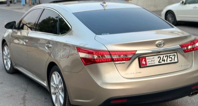 Toyota Avalon 2013 limited in good condition