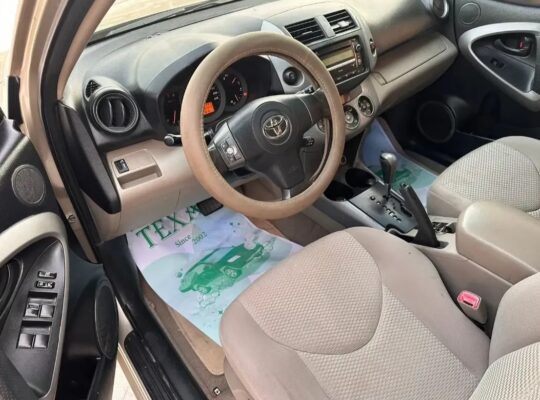 Toyota Rav4 2008 Gcc full option for sale