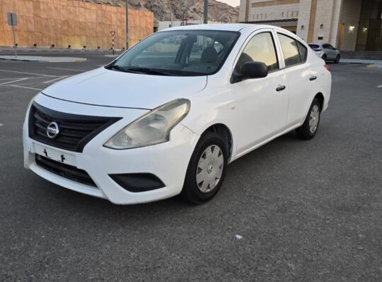 Nissan Sunny 2016 base option for sale