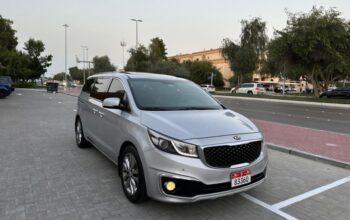 Kia Grand Carnival Gcc 2016 for sale